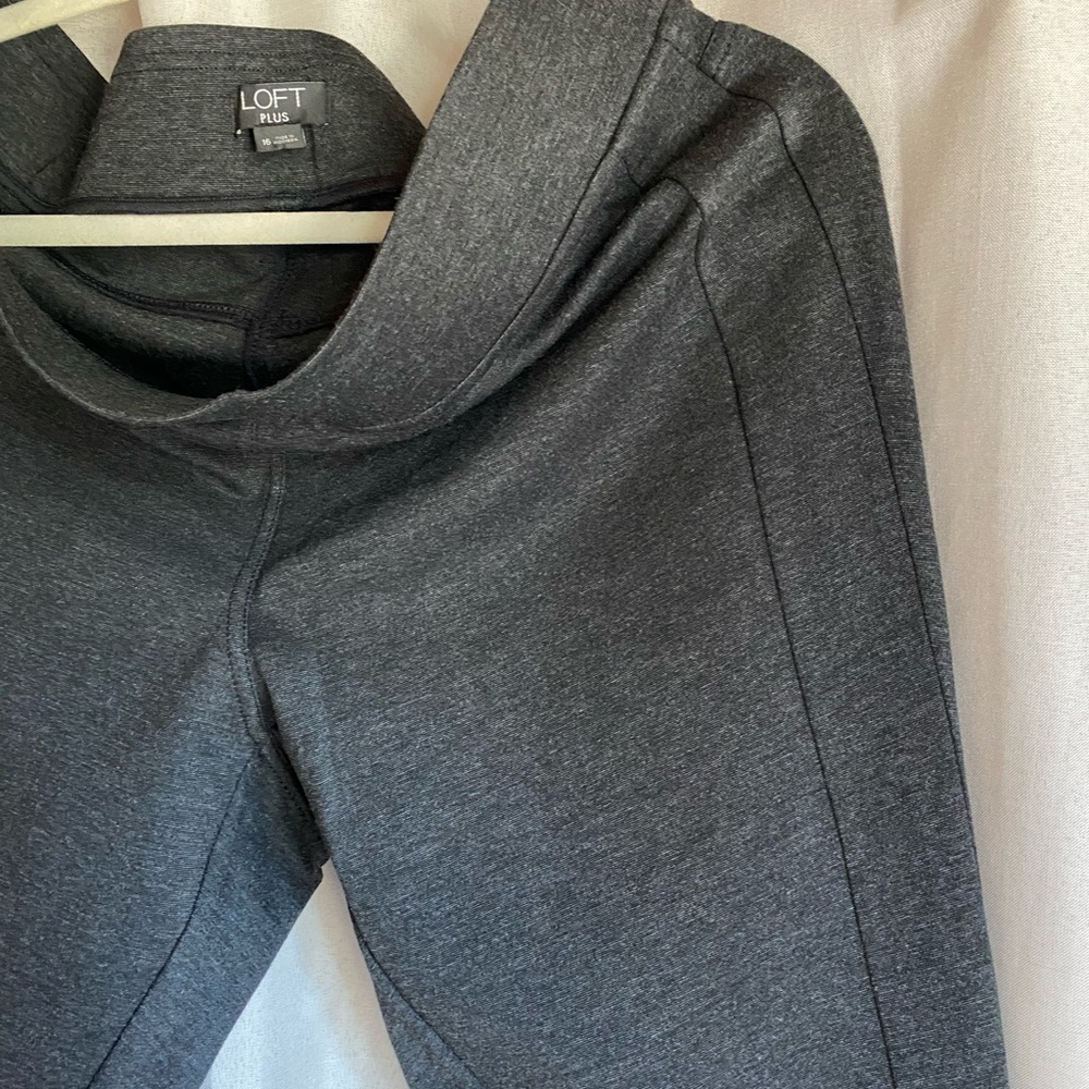 Loft grey pencil leggings size 16